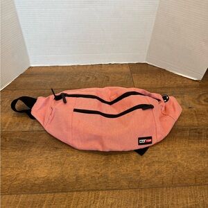 Women’s Pink MaxTop Large Belt Bag